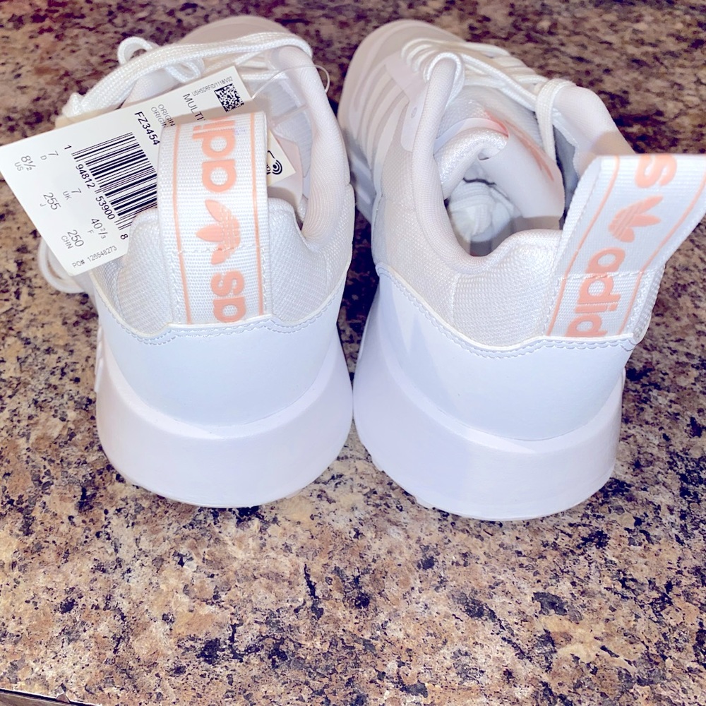 NEW Women Adidas Multix W sneakers size 8 1/2